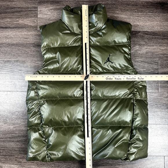 Nike Air Jordan Flight Down Therm-Fit Puffer Vest Olive Men’s Medium FV7273-222 - Picture 5 of 6